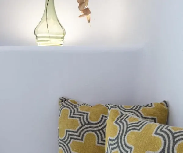 Otel Generis (adults Only)